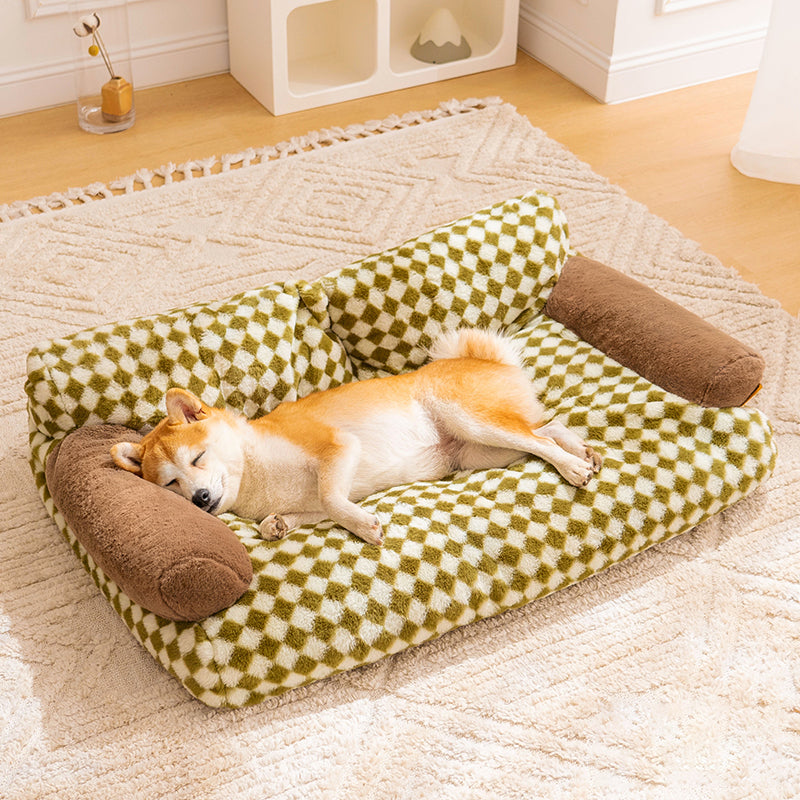 Close-up of the vintage diamond pattern on the stylish pet bed with neck support