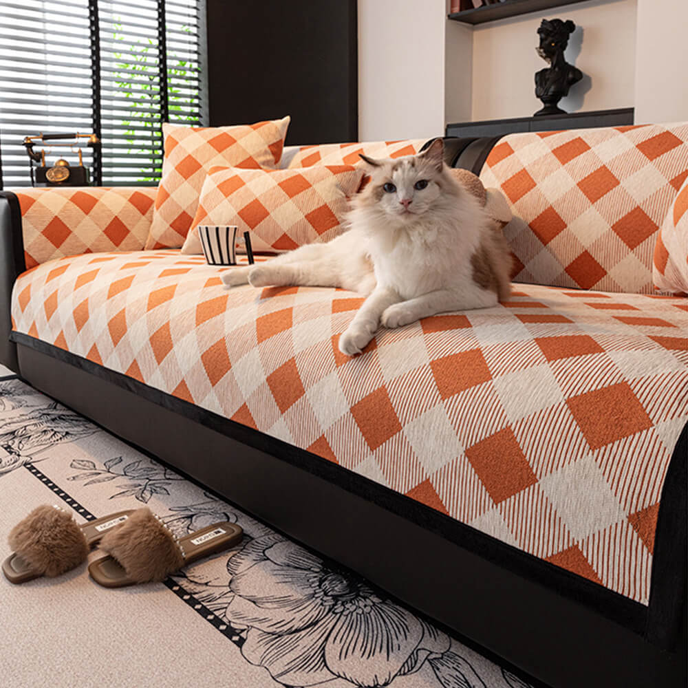 DiamondShield Chenille Sofa Protector - Scratch-Resistant Non-Slip Couch Cover in Diamond Pattern